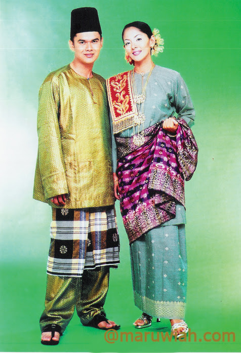 In The Eyes Of Malaysia Pakaian Tradisi Melayu In The Eyes Of Malaysia Pakaian Tradisi Melayu
