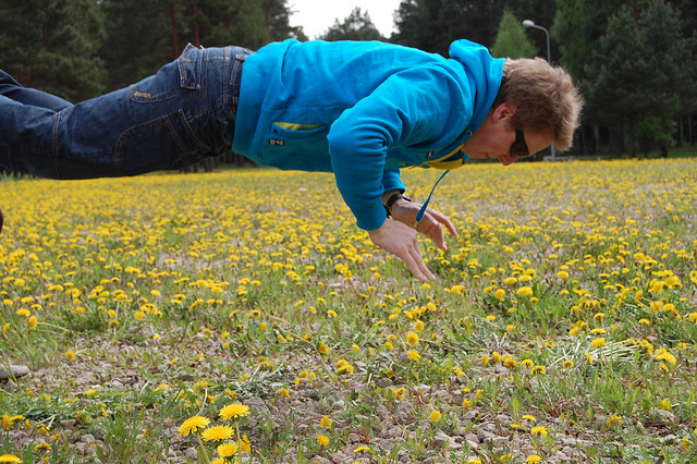 plyo pushup