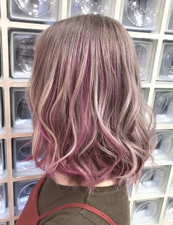 ピンクヘアカラー ピンクにしてみたい方の参考カラー写真 ピンクヘアグラデーションカラー インナーカラー ハイライトカラー Sherry 原宿美容室