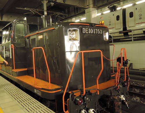 Cellar S Diary Blog Archive Jr 九州 ななつ星を牽引するde10形