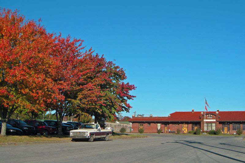 Mena Depot