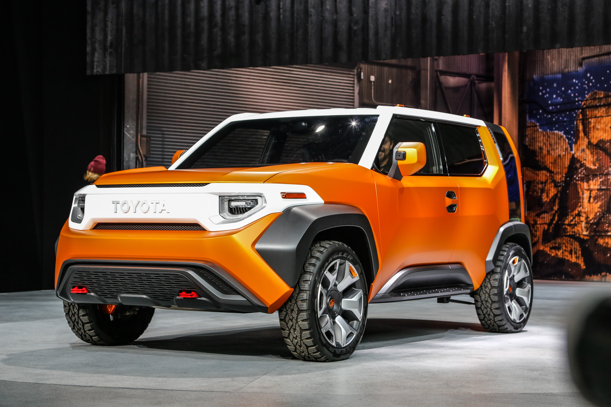 Toyota FT 4X Concept front side