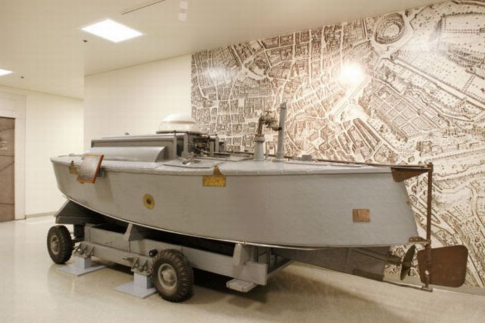 Alat mata-mata intelejen CIA 24 gambar