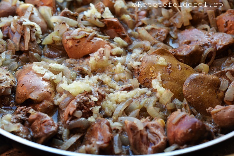 Ficatei De Pui Cu Ceapa Si Usturoi Rețete Fel De Fel