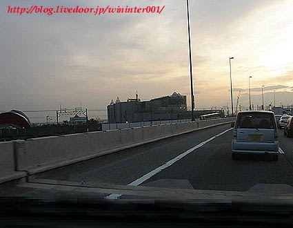 首都高から見た建設中のディズニーランドホテル ｔｄｒな生活 Ooｏ