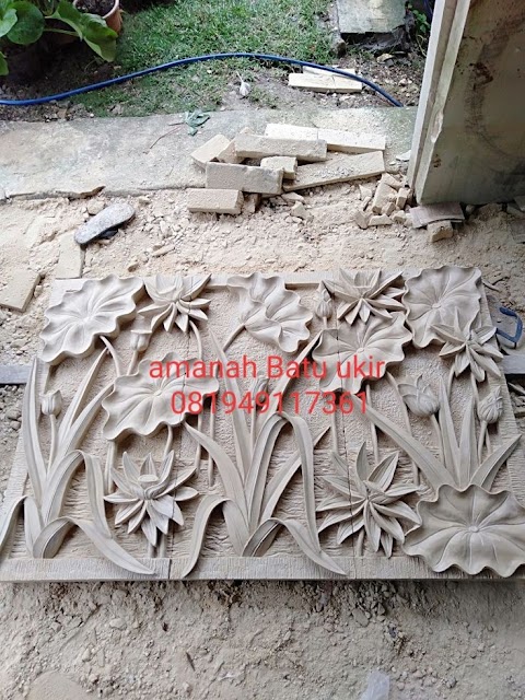 ukiran motif daun ara