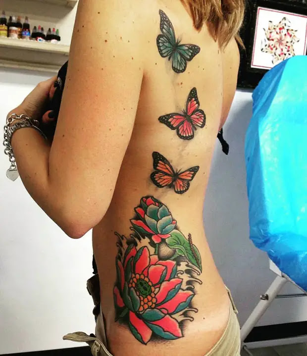 50 Pretty Side Tattoos for Girls