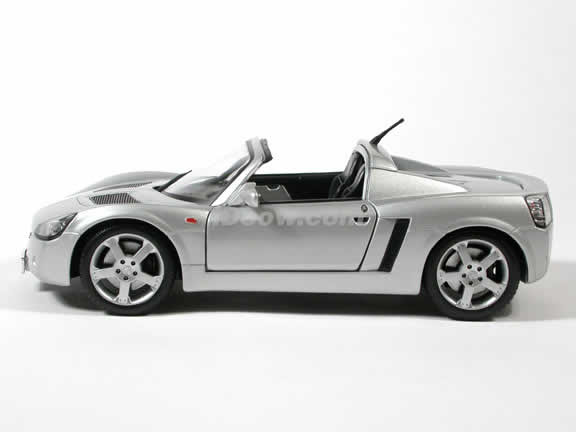 opel speedster. 2002 Opel Speedster