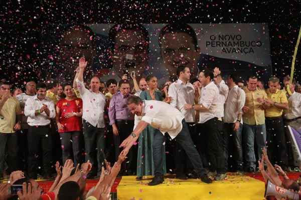 Convenção do PSB no Recife: num dos discursos mais duros contra o PT, Campos lançou o candidato Paulo Câmara ao governo pernambucano (Allan Torres/Esp. DP/D.A press)