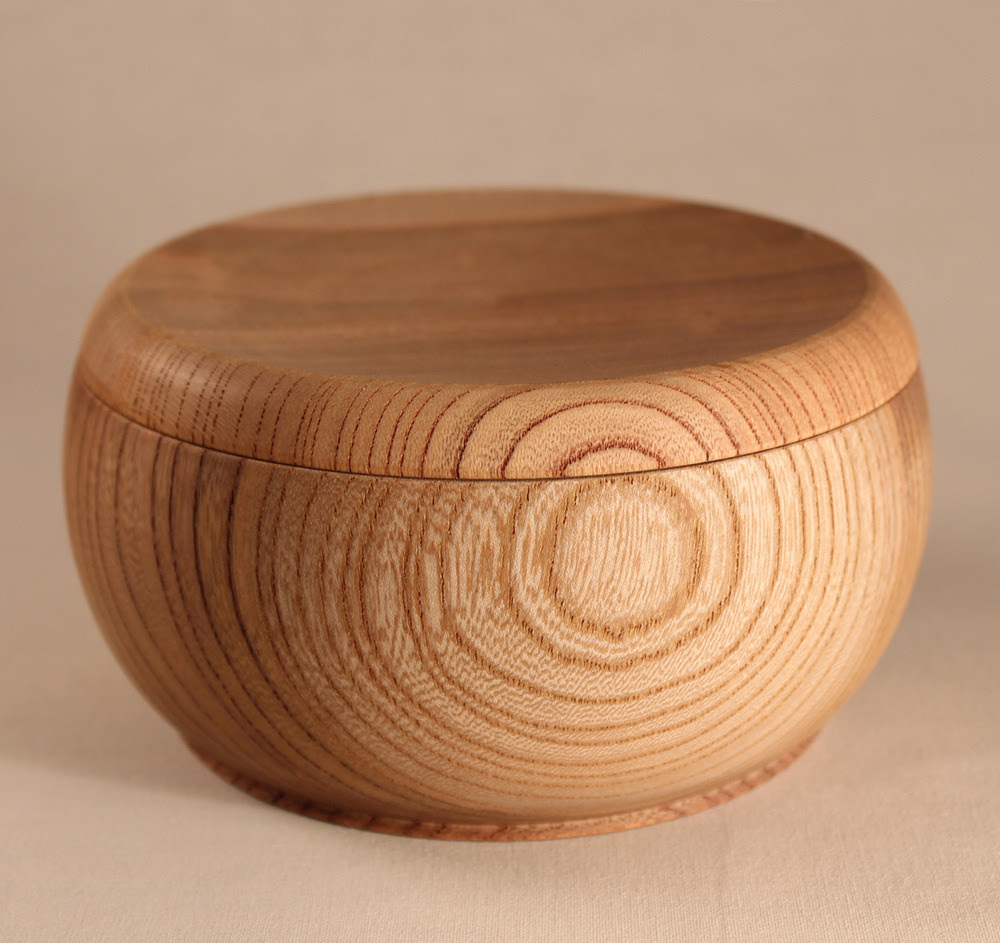 ほんわりフォルムのお弁当箱木地です 和うるし日記 ２