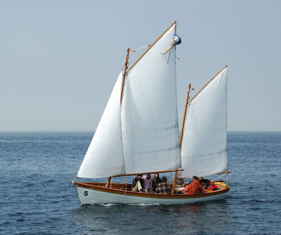 Tad Roberts 24' expedition ketch free plans