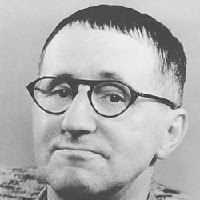 Bertolt  Brecht