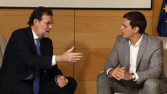 Entesa entre Rajoy i Rivera al Congrés (EFE)