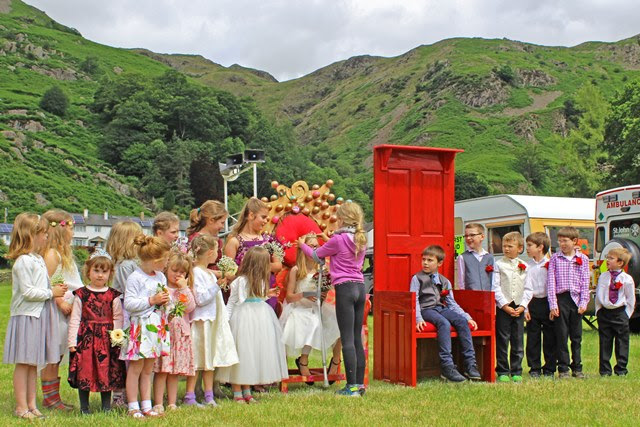 Crowning the Gala Queen at Langdale Gala