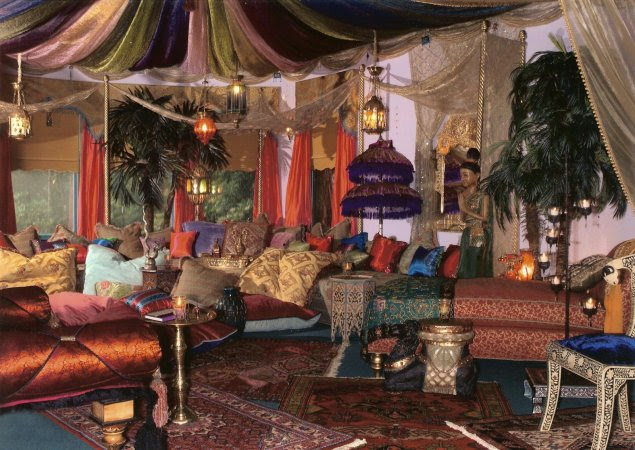 Add a Middle Eastern Touch to Your Home « eZeLiving