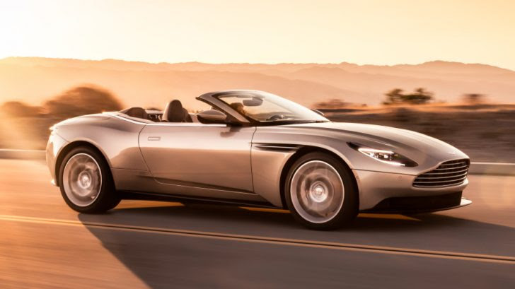 Aston Martin Db11 Volante が超カッコいい 公式デザイン画像集 Newcar Design