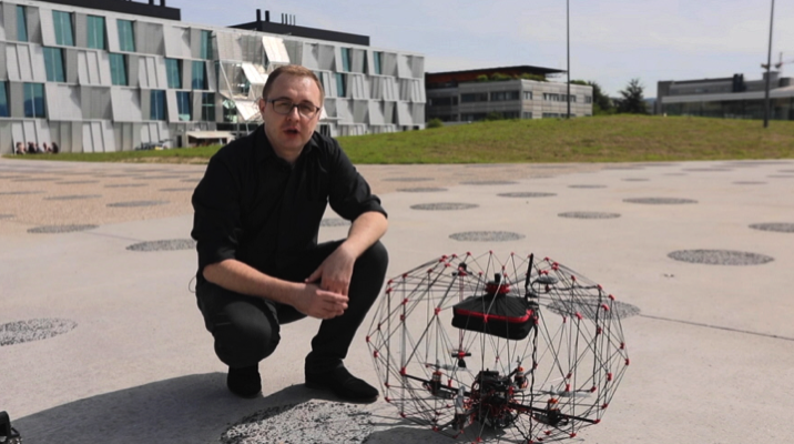 This Origami Inspired Shrinkable Cargo Drone Flies Within a Foldable Protective Sphere Core77