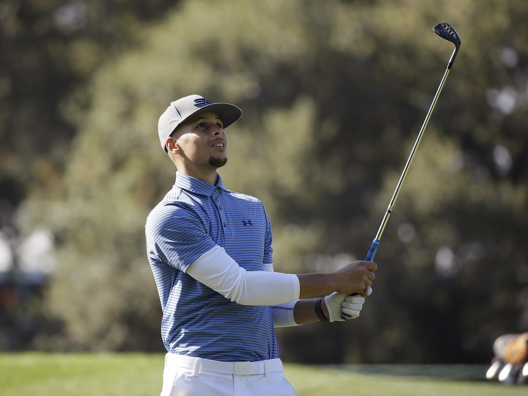Stephen Curry is the NBA s best golfer and he reveals his favorite golf holes Business Insider