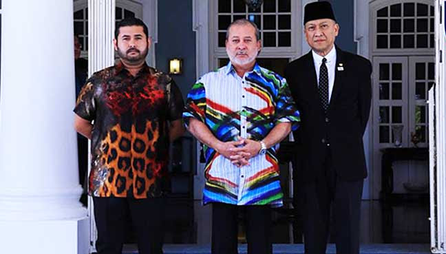 nazri-aziz-tmj3
