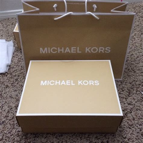 michael michael kors bundle mk box paper bag