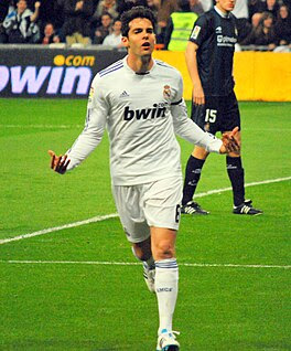 Kaká vs Real Sociedad 2011.jpg
