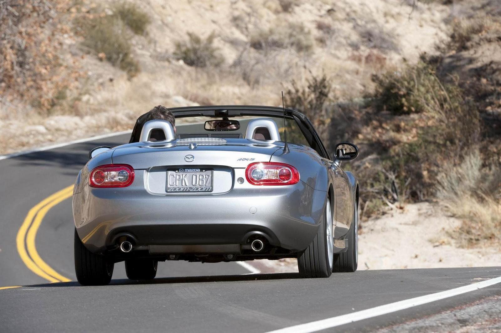 2010 Mazda MX-5 Miata  Pictures
