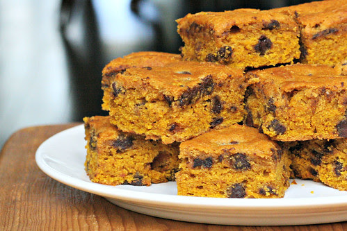 Pumpkin Chocolate Chip Bars
