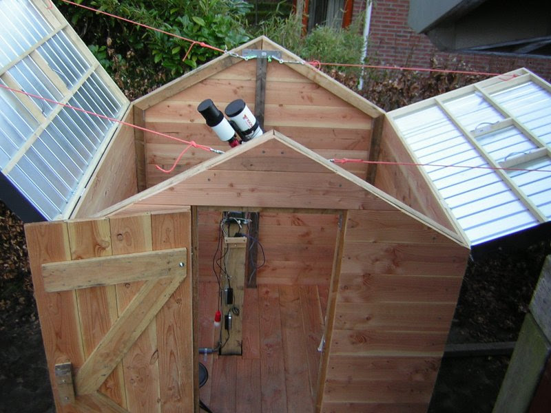 Astronomical observatory, clampshell roof or flip top design