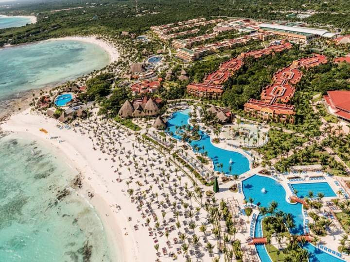 Barcelo Maya Beach Caribe Colonial Tropical