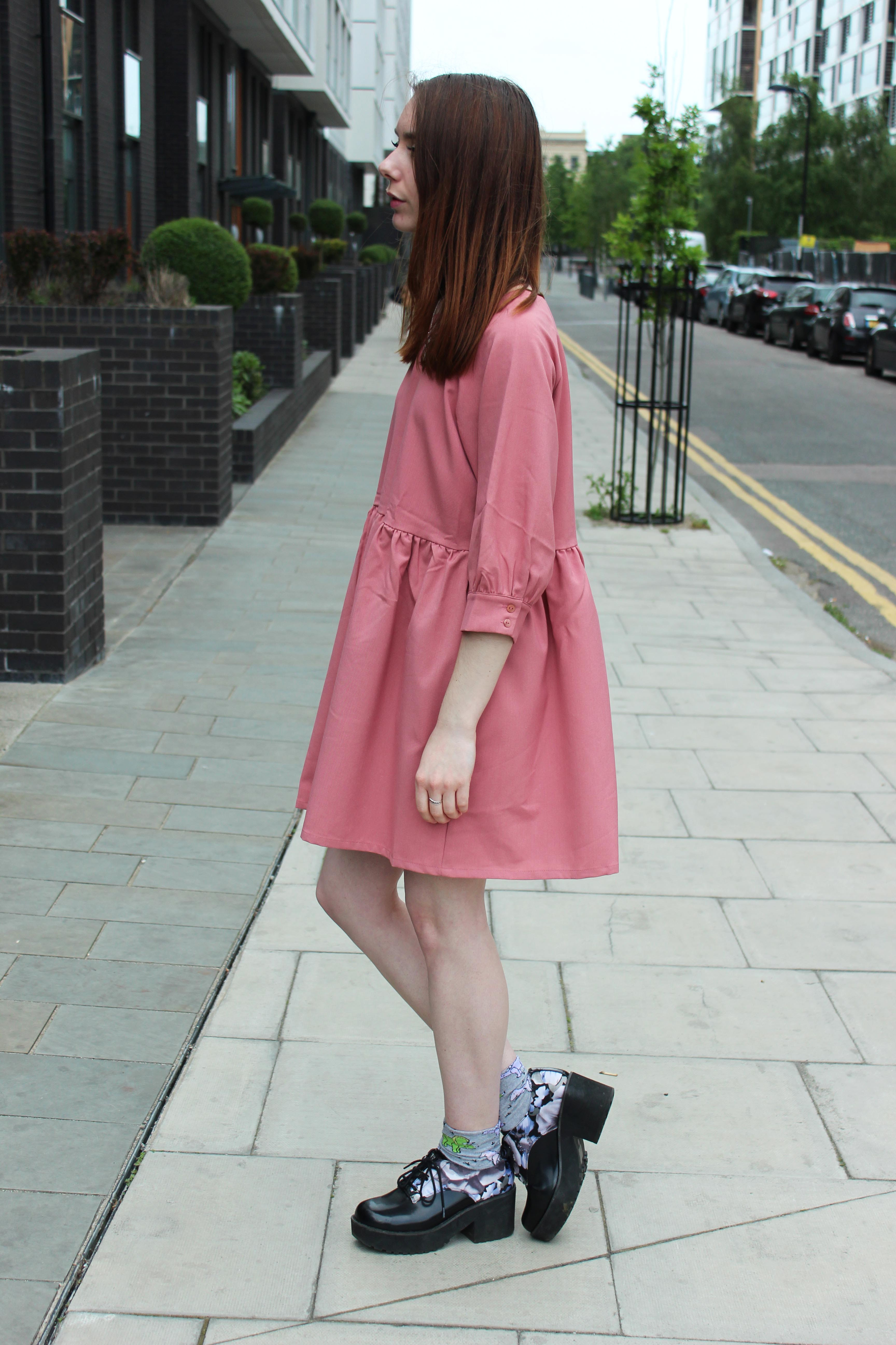 The White Pepper oversized smock dress in pink