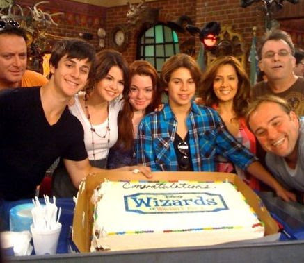 selena gomez wizards of waverly place season 3. David Henrie,Selena Gomez