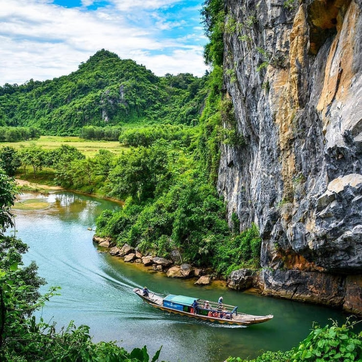 Tour du lịch Phong Nha - Vũng Chùa - Đà Nẵng - Huế