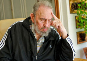 Fidel Castro confirma su salida de la jefatura del Partido Comunista Cubano