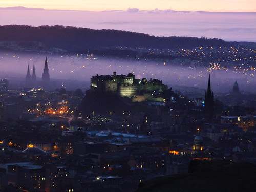 Elegant Hazy Twighlight Over Old Town Of Edinburgh