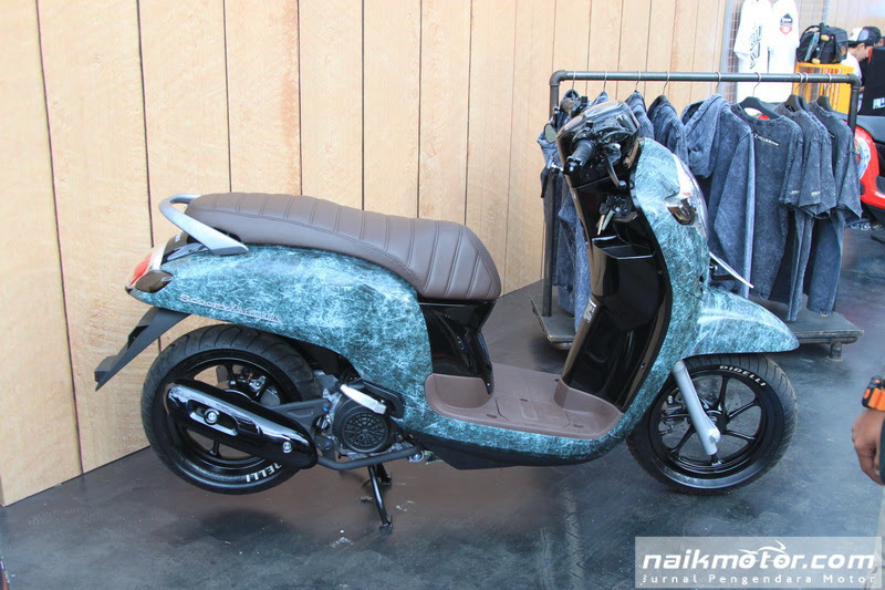Galeri Foto Tiga Modifikasi New Scoopy Gaya Barudak Bandung