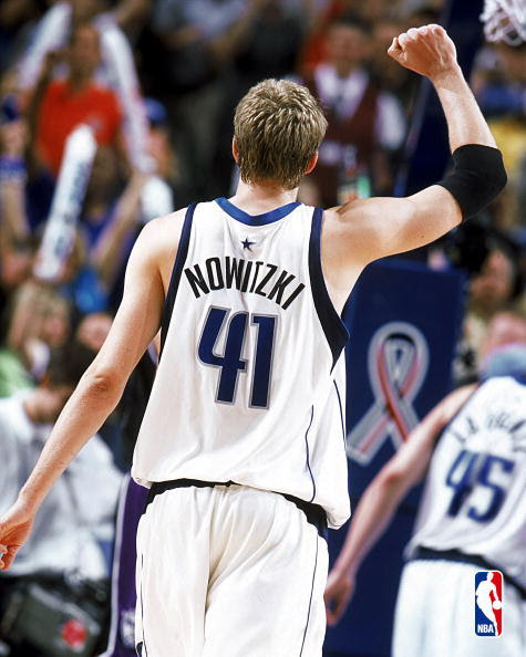 dirk nowitzki shooting form. Dirk Nowitzki
