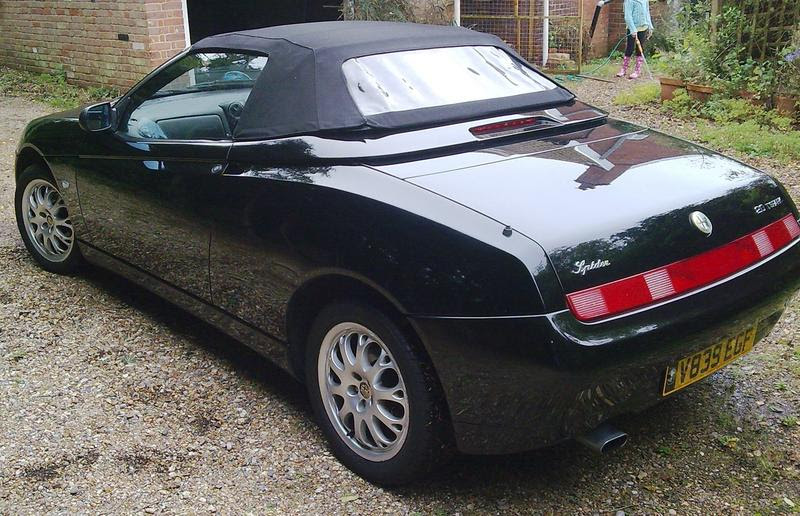 Alfa Romeo Spider. Alfa Romeo Spider