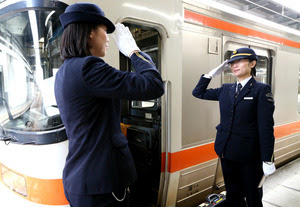 育児や介護 再雇用でｇｏ 鉄道業界で制度広がる 贯通日本资讯频道