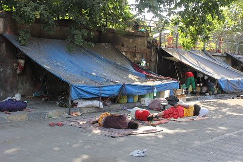 this is worli where poor and rich live cheek and jowl.. by firoze shakir photographerno1