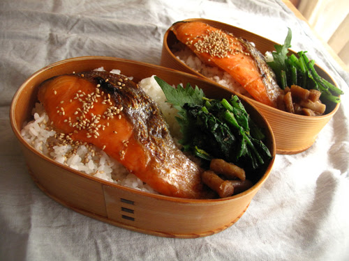 ダイナミック鮭弁当 Dalla Terra
