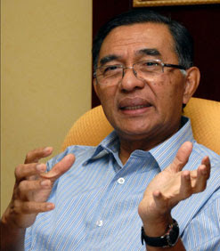 engunaan kalimat "pembangkang" yang ditujukan kepada Pakatan Rakyat di Perak adalah memalukan. Ia menunjukkan dan mengesahkan bahawa Tajol masih belum bangun dari tidurnya yang lena. Sedarlah kamulah yang duduk dikerusi pembangkang dan kamulah ketuanya dan kami adalah kerajaan yang diamanahkan secara sah oleh rakyat Negeri Perak dalam proses Demokrasi.