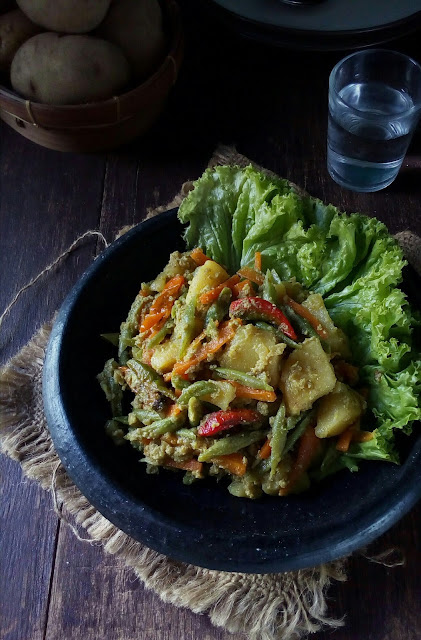  Kentang  Buncis Masak Kari  Kokibu Aneka Resep  Masakan 