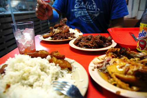 look at some Cuban food