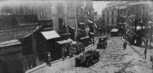 10 junio 1924. Visita de los Reyes de España e Italia a Toledo. Los Reyes de España e Italia entrando en Zocodover. Foto Rodríguez