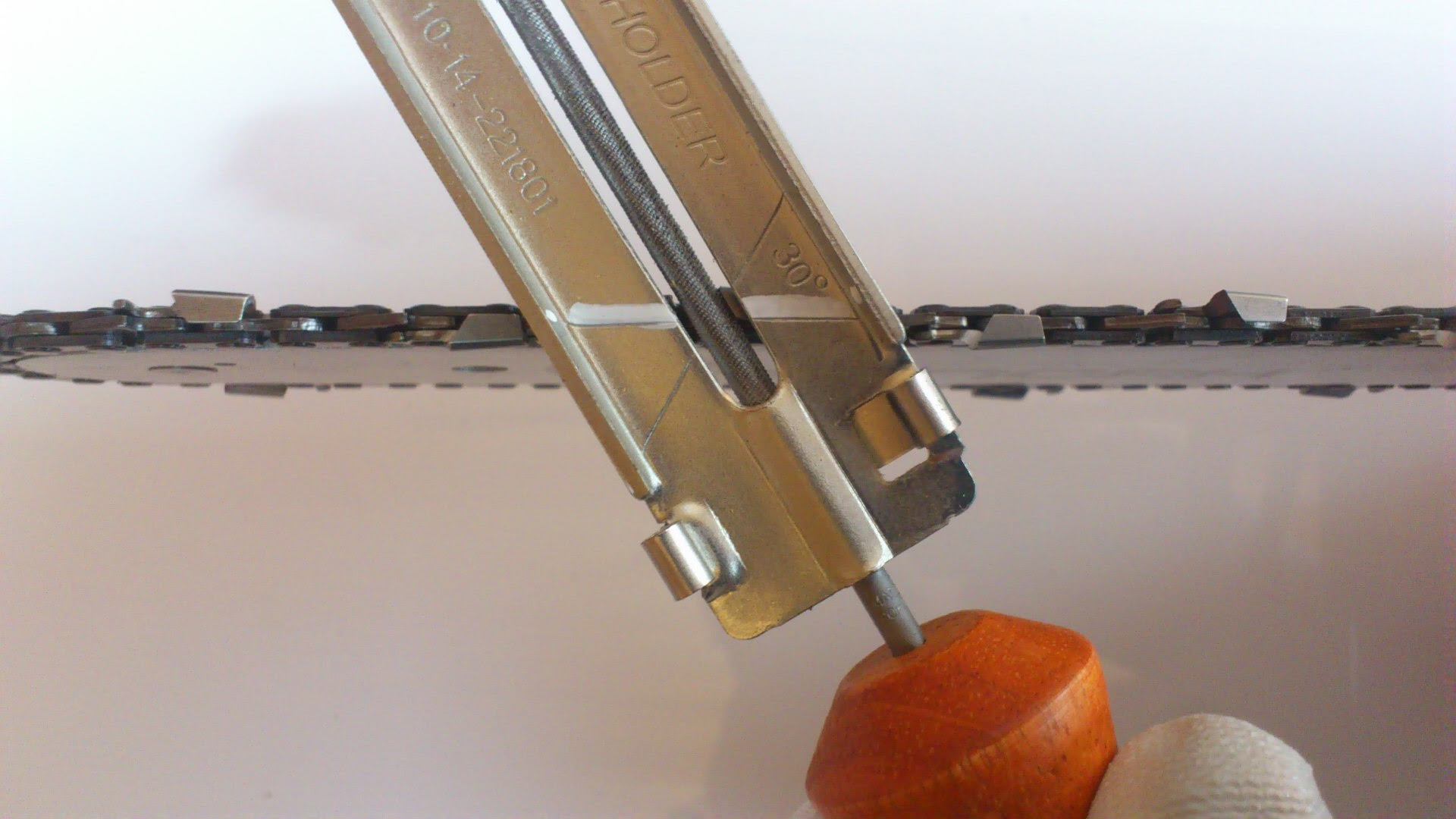 ハスクバーナーゼノアチェンソー 目立て方法