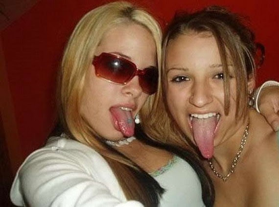 Longest tongues of the world (68 pics)