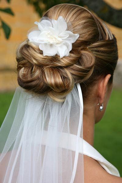 20 Best Wedding Hairstyles Styles Weekly 20 Best Wedding Hairstyles Styles Weekly