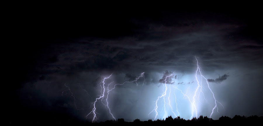 フリー写真 雷の落ちる嵐の風景でアハ体験 Gahag 著作権フリー写真 イラスト素材集