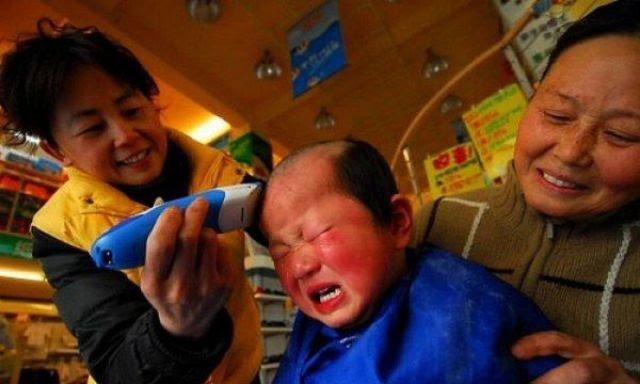 Horrifying Hairdressers (24 pics)