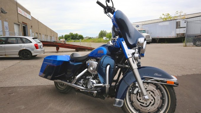 Custom Two Tone Harley Paint Jobs - How to Paint a Two Stage Custom Paint Job - Candy & Pearls ... : Two toned motorcycle paint job.
